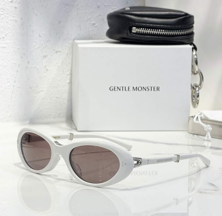 Picture of Gentle Monster Sunglasses _SKUfw76160354fw